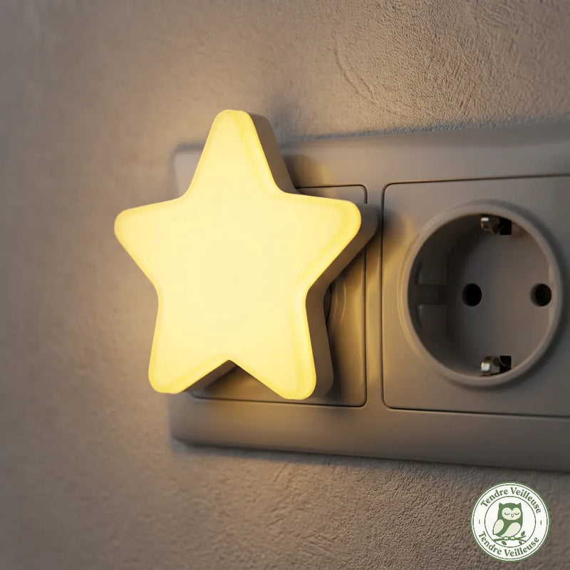 Veilleuse prise étoile LED blanche sur prise EU, format compact 10 cm, Tendre Veilleuse