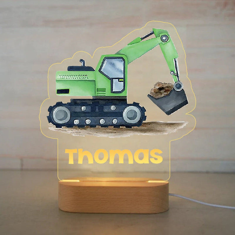 Veilleuse tracteur personnalisée pelleteuse avec prénom gravé, plaque acrylique allumée sur socle en bois