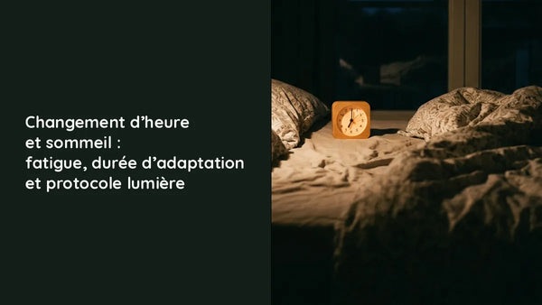 Changement d'heure et sommeil : chambre encore sombre avant l'aube, réveil de chevet allumé, Tendre Veilleuse