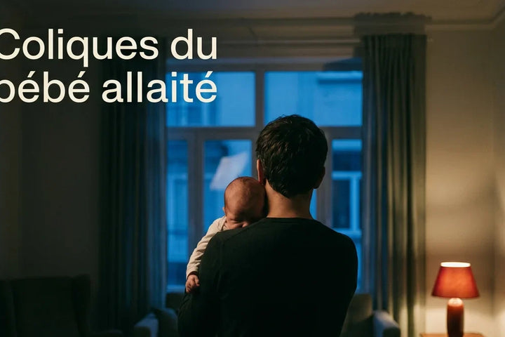 Coliques du bébé allaité : parent apaisant son bébé lors d'une crise du soir sous lumière rouge tamisée, Tendre Veilleuse