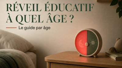 Réveil éducatif jour/nuit rouge dans une chambre d’enfant, guide du bon âge, Tendre Veilleuse