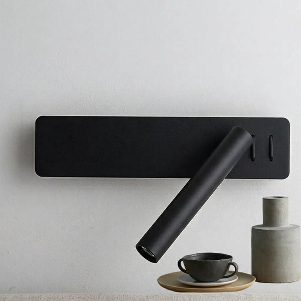 Applique murale LED 3W aluminium mat éteinte, fixée au mur dans une chambre minimaliste lumière naturelle, Tendre Veilleuse