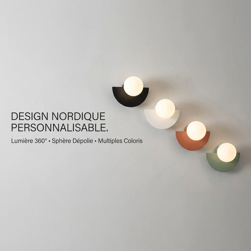Applique murale boule design nordique G9 en 4 coloris, base noire blanche terracotta vert sauge, diffusion lumière 360 degrés, design personnalisable, Tendre Veilleuse