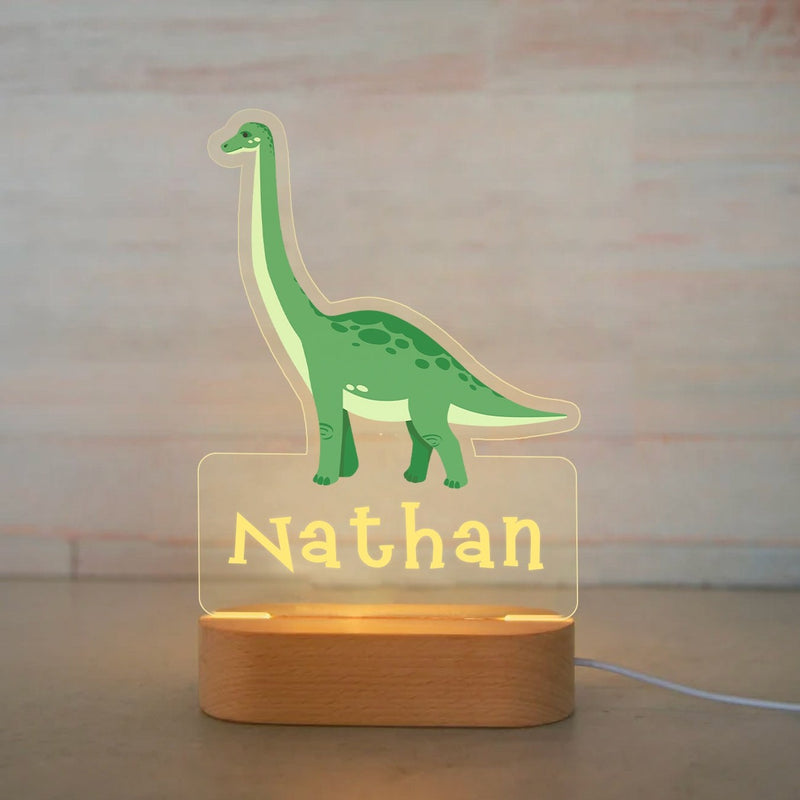 Veilleuse dinosaure personnalisée diplodocus avec prénom gravé, plaque acrylique allumée sur socle en bois